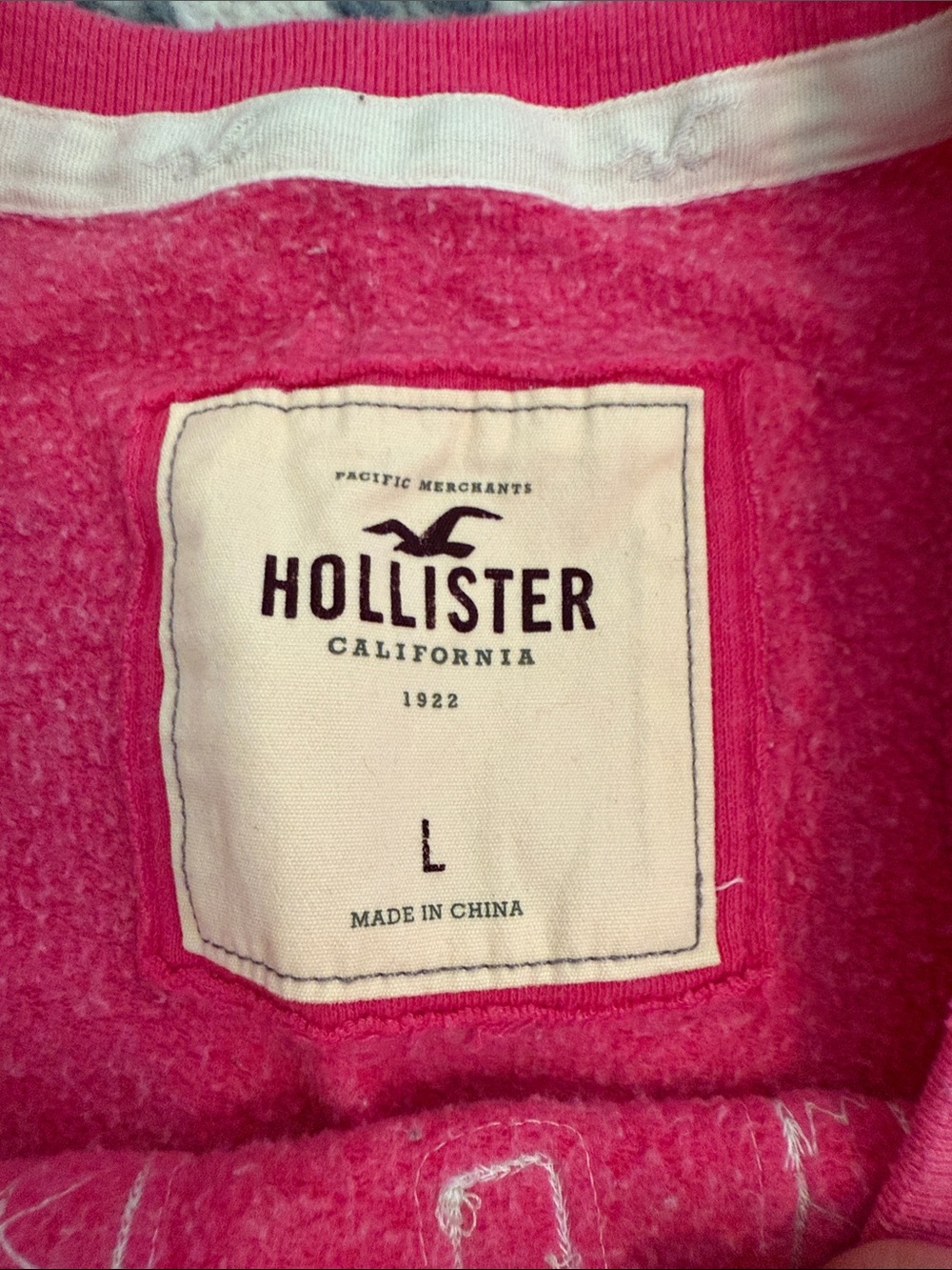 Hollister Hot Pink Sweatshirt - Picture 2 of 3